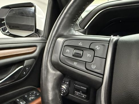 Used 2023 GMC Yukon XL Denali Ultimate image 19