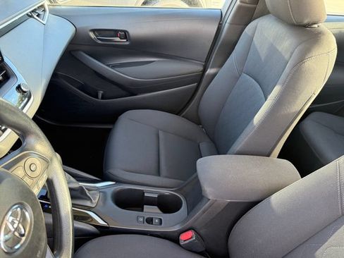 Used 2024 Toyota Corolla LE FWD image 11