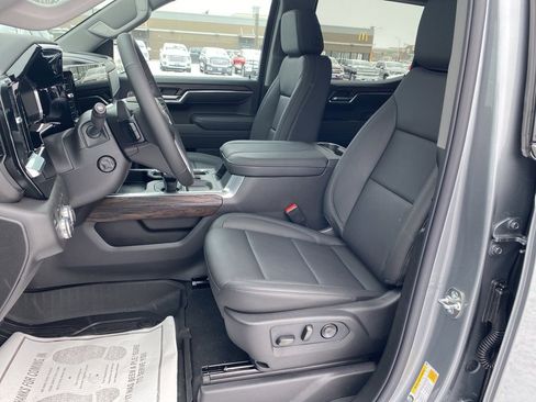 New 2026 GMC Sierra 1500 SLT w/ SLT Premium Plus Package image 10