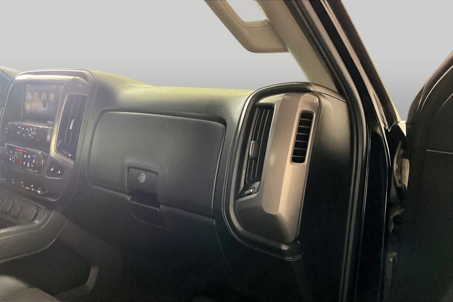 Used 2014 GMC Sierra 1500 SLE w/ All-Terrain Package AWD/4WD image 17
