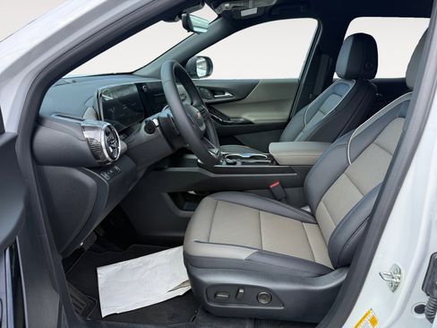 New 2026 Chevrolet Equinox LT FWD image 10