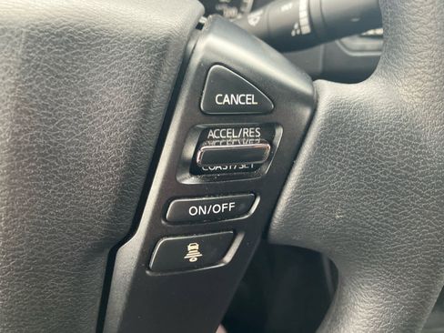 Used 2022 Nissan Frontier S w/ Technology Package image 22