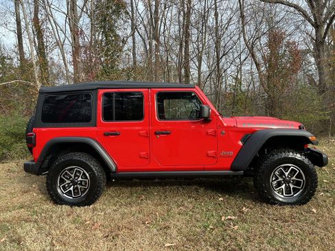 New 2026 Jeep Wrangler Unlimited Rubicon image 2