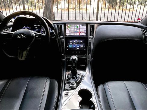 Used 2017 INFINITI Q60 w/ Premium Plus Package 3.0T image 15