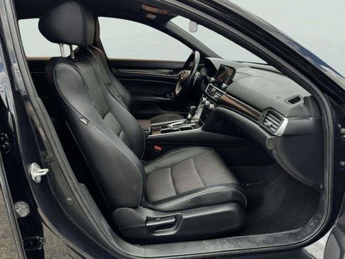 Used 2018 Honda Accord Sport image 52