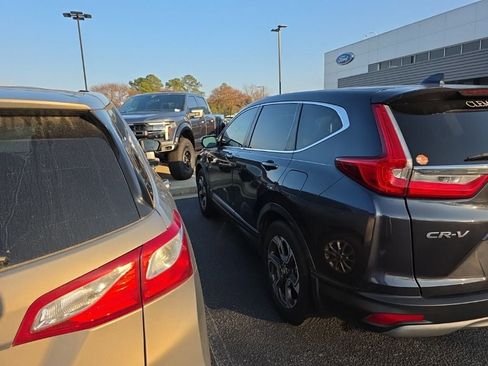 Used 2018 Honda CR-V EX image 14