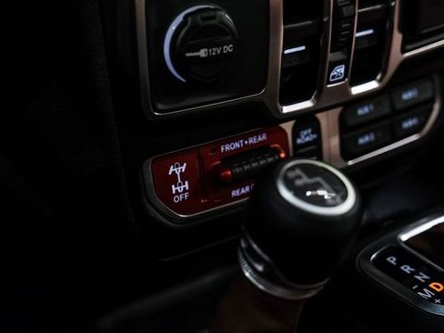 Used 2025 Jeep Gladiator Rubicon w/ Safety Group image 72