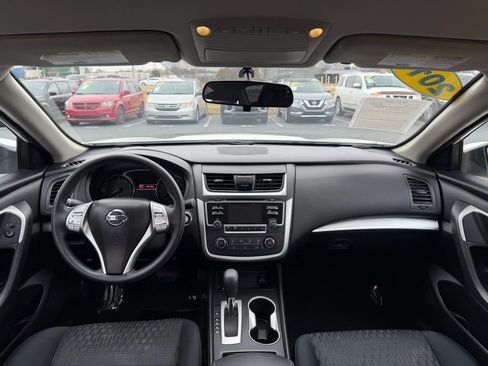Used 2017 Nissan Altima 2.5 S w/ Power Driver Seat Package image 10