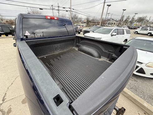 Used 2018 RAM 1500 Express w/ Express Value Package image 8