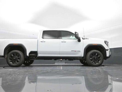 New 2025 GMC Sierra 2500 AT4 w/ AT4 Premium Plus Package image 44