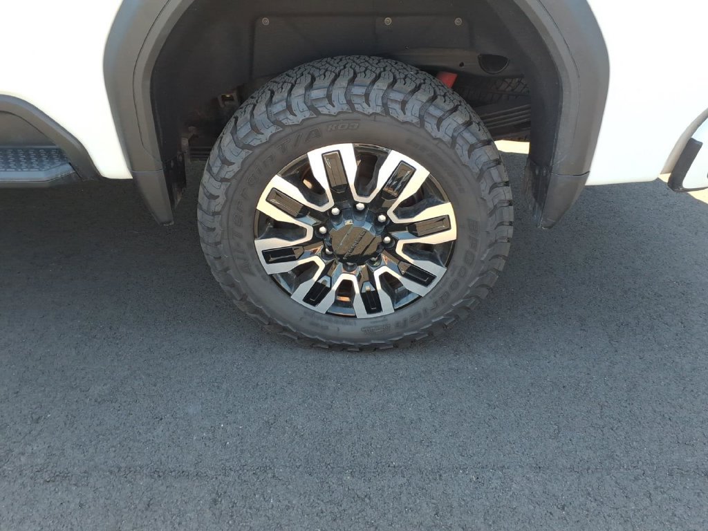 Used 2025 GMC Sierra 2500 Denali Ultimate AWD/4WD image 7