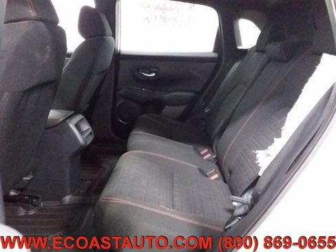 Used 2023 Honda HR-V Sport image 12