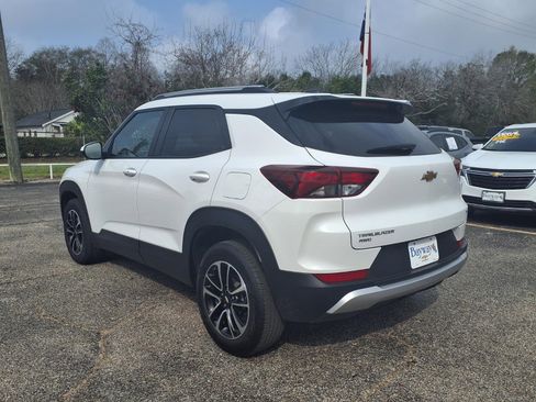 Used 2025 Chevrolet TrailBlazer LT image 23