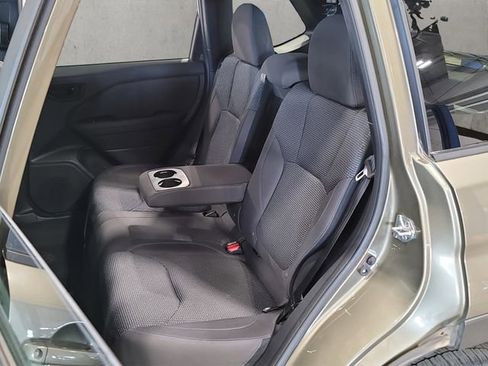 Used 2025 Subaru Forester Premium w/ Convenience Package #1 AWD/4WD image 18
