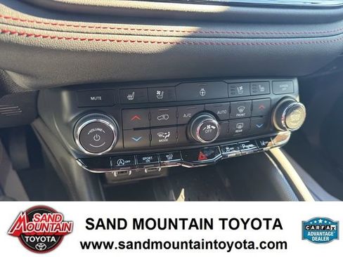 Used 2026 Dodge Durango GT image 22