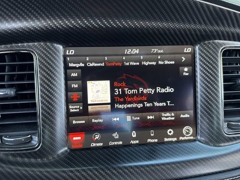 Used 2022 Dodge Charger SRT Hellcat w/ Harman/Kardon Audio Group image 31