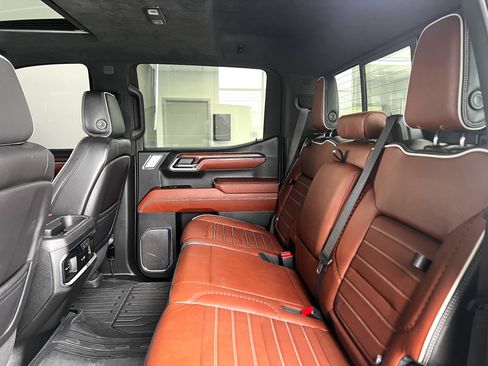 Used 2024 GMC Sierra 1500 Denali Ultimate AWD/4WD image 22