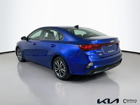 Certified 2023 Kia Forte LXS w/ LXS Technology Package FWD image 7