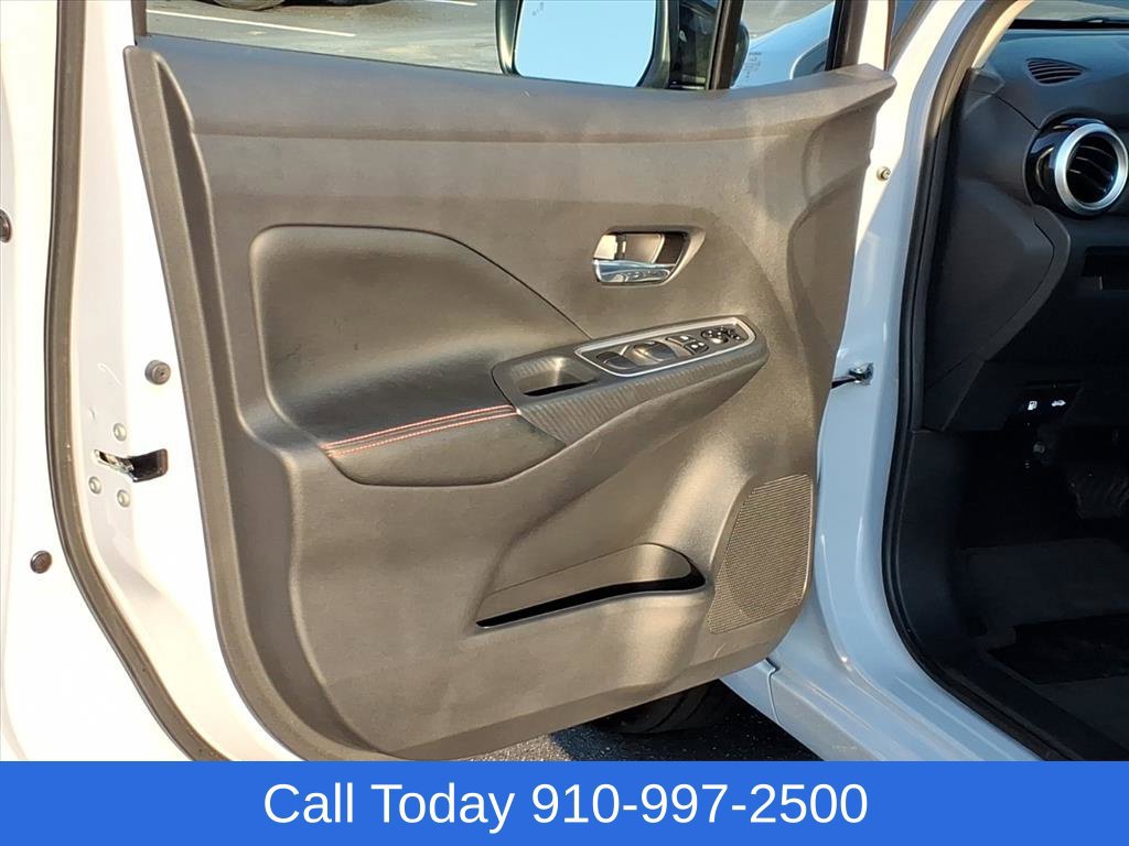 Used 2025 Nissan Versa SR w/ Trunk Package FWD image 12