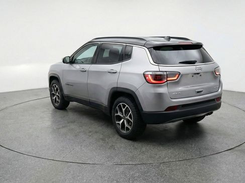 Used 2025 Jeep Compass Limited AWD/4WD image 6