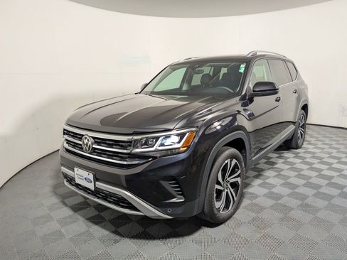 Used 2023 Volkswagen Atlas SEL image 4
