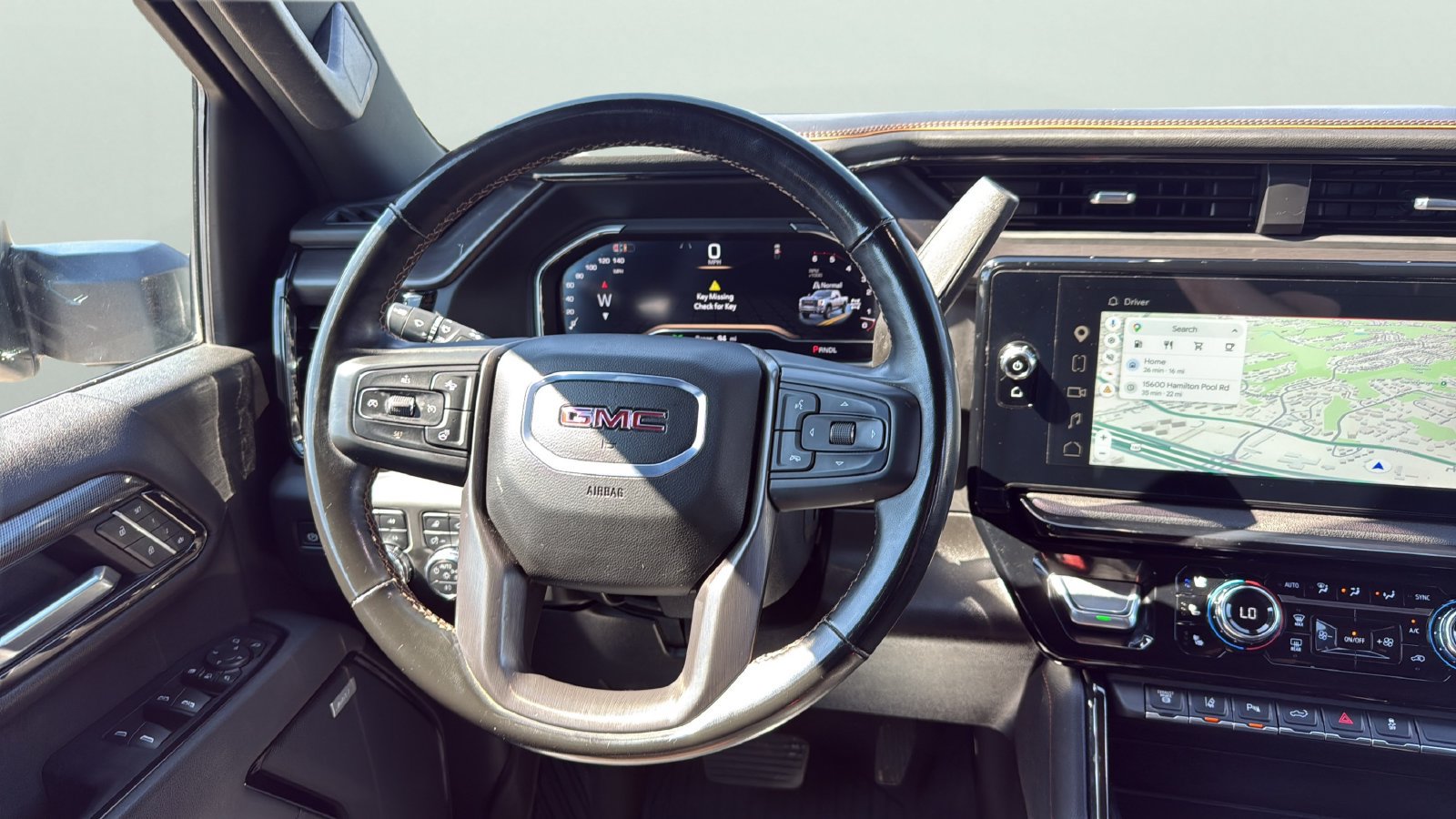 Used 2025 GMC Sierra 2500 AT4 w/ AT4 Premium Plus Package AWD/4WD image 12