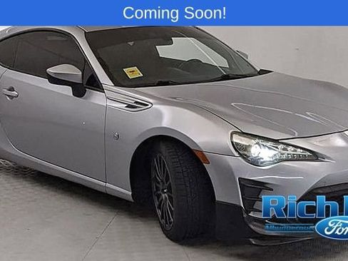 Used 2019 Toyota 86 image 1