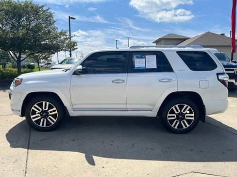 Used 2023 Toyota 4Runner Limited AWD/4WD image 7