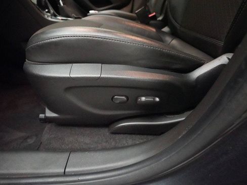 Used 2017 Buick Encore Preferred FWD image 28