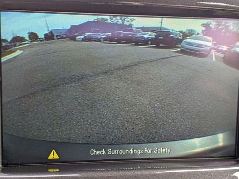 Used 2014 Chevrolet Volt Premium w/ Premium Trim Package FWD image 21