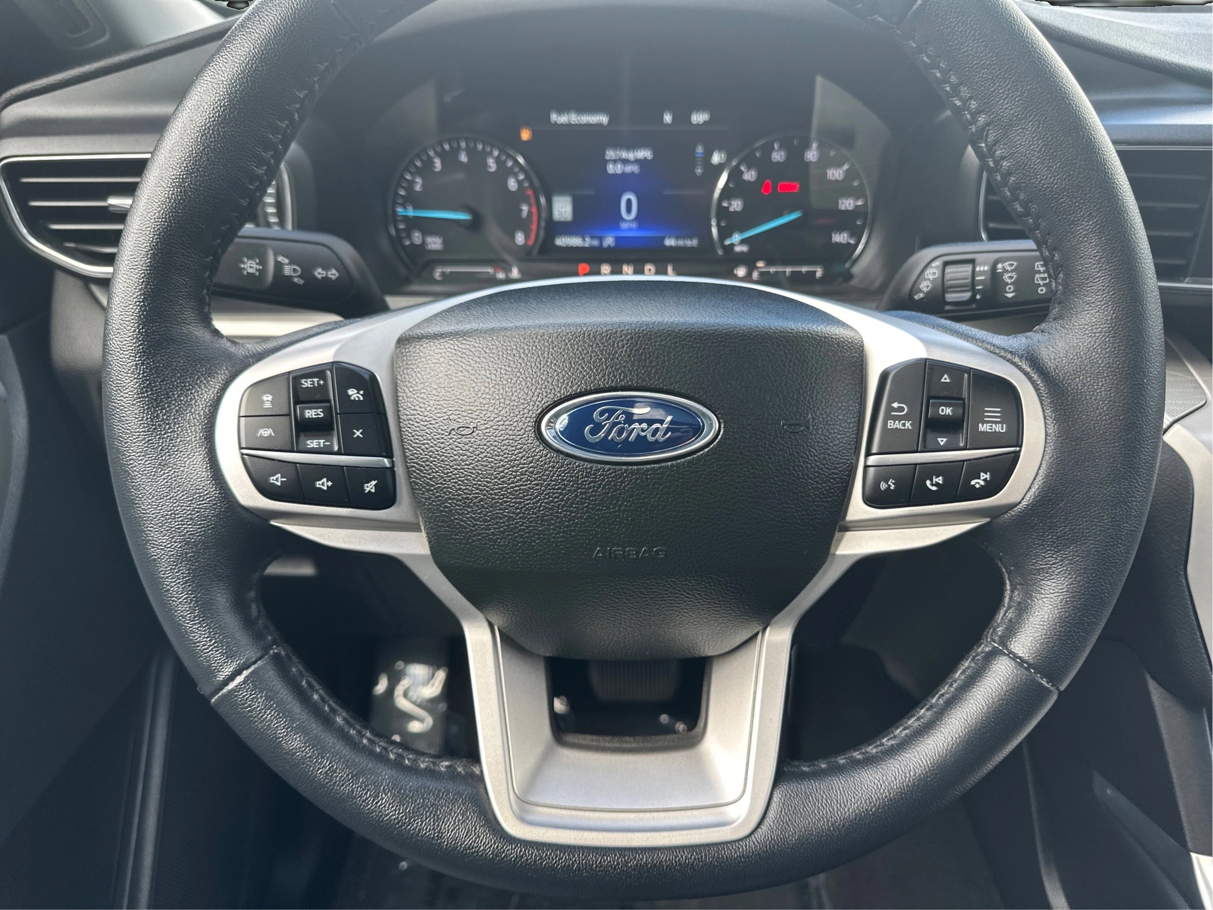 Used 2023 Ford Explorer XLT w/ Equipment Group 202A AWD/4WD image 21