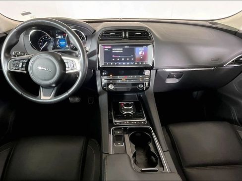 Used 2019 Jaguar F-PACE Prestige AWD/4WD image 15