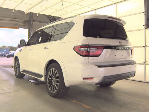 Used 2024 Nissan Armada Platinum w/ Cargo Package AWD/4WD image 5