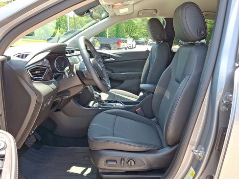 Used 2023 Buick Encore GX Select w/ Safety Package II AWD/4WD image 11