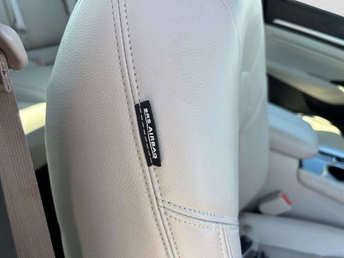 Certified 2022 Nissan Altima 2.5 SL image 17