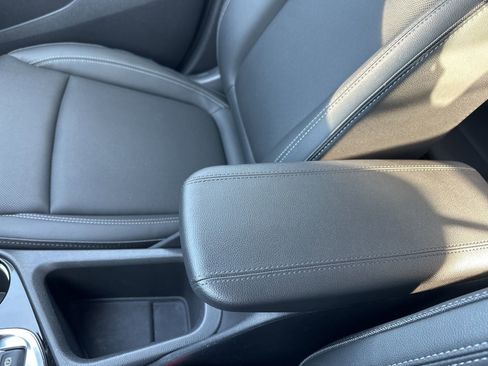 Used 2024 Buick Encore GX Sport Touring w/ Experience Buick Package image 47