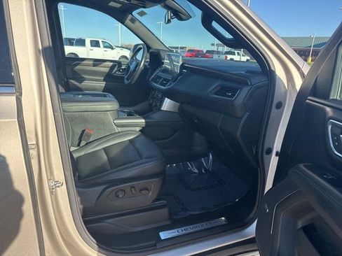 Used 2021 Chevrolet Tahoe LT image 16