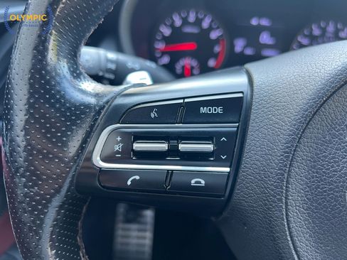 Used 2020 Kia Stinger GT-Line w/ Sun & Sound Package AWD/4WD image 24