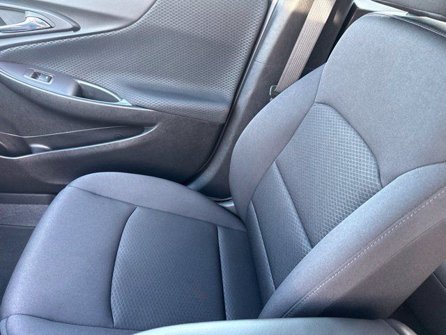 Used 2023 Chevrolet Malibu RS FWD image 28