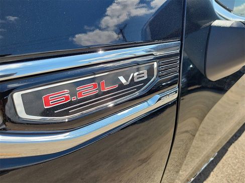 New 2026 GMC Sierra 1500 Denali w/ Denali Reserve Package image 9