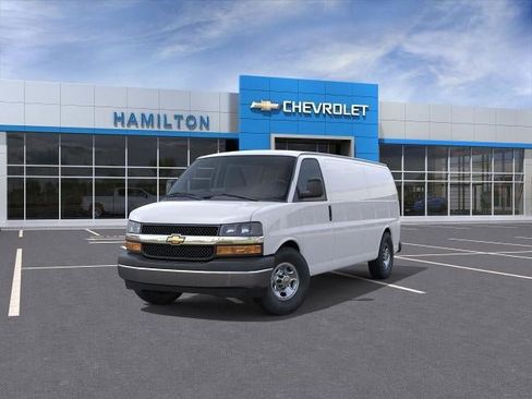 New 2026 Chevrolet Express 3500 Extended w/ Driver Convenience Package RWD image 8