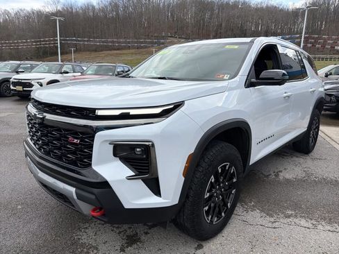 Used 2026 Chevrolet Traverse Z71 w/ Driver Confidence Package image 10