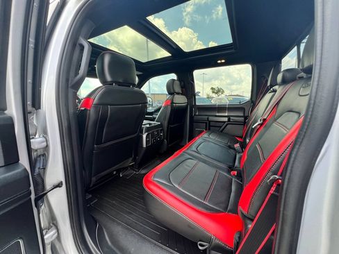 Used 2019 Ford F150 Lariat w/ Equipment Group 502A Luxury AWD/4WD image 40