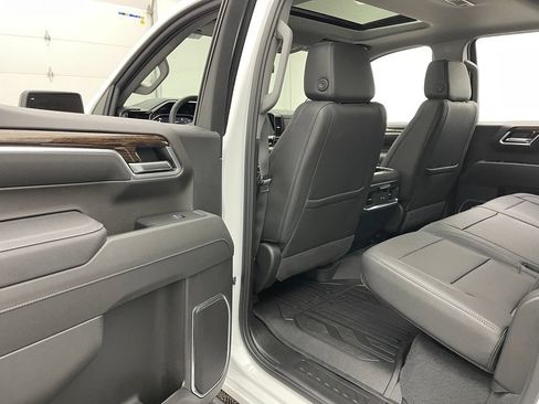 New 2026 GMC Sierra 1500 Elevation w/ Elevation Premium Package AWD/4WD image 38