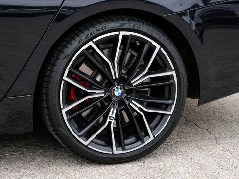 Used 2023 BMW M550i xDrive w/ Executive Package AWD/4WD image 74