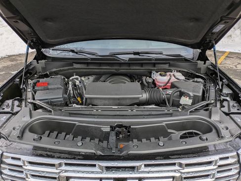 New 2026 GMC Yukon XL Denali w/ Sun & Power Step Package image 40