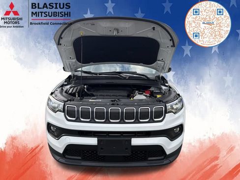 Used 2022 Jeep Compass Latitude AWD/4WD image 40
