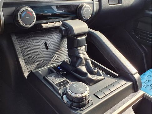 Used 2025 Toyota 4Runner SR5 image 9