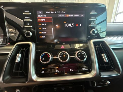Used 2023 Kia Sorento LX AWD/4WD image 28