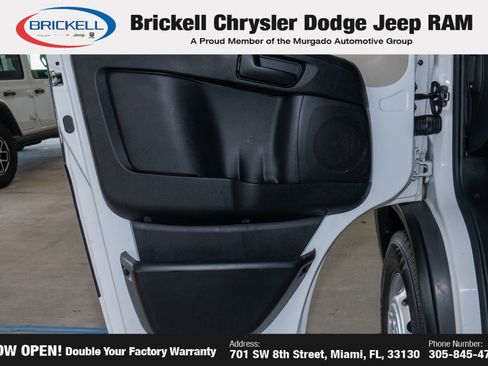 Used 2017 RAM ProMaster 3500 w/ Premium Appearance Group FWD image 16